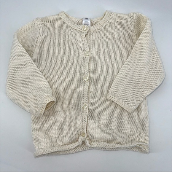 Baby Gap Girl's Ivory Cream Sweater - Picture 1 of 3
